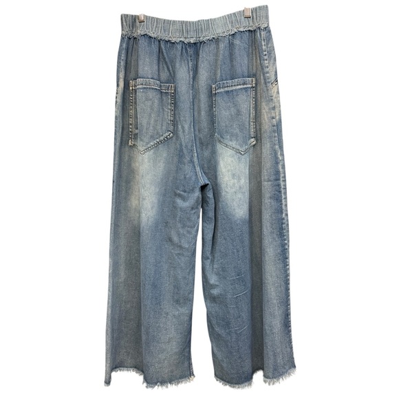 Yesno Wide Leg Embroidered Cropped Distressed Denim Jeans (XL) - Picture 2 of 6